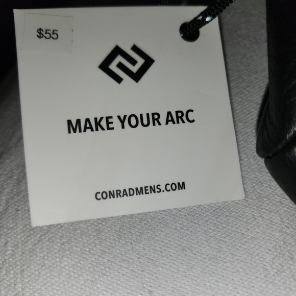 Leather toiletry bag - Picture 6 of 6